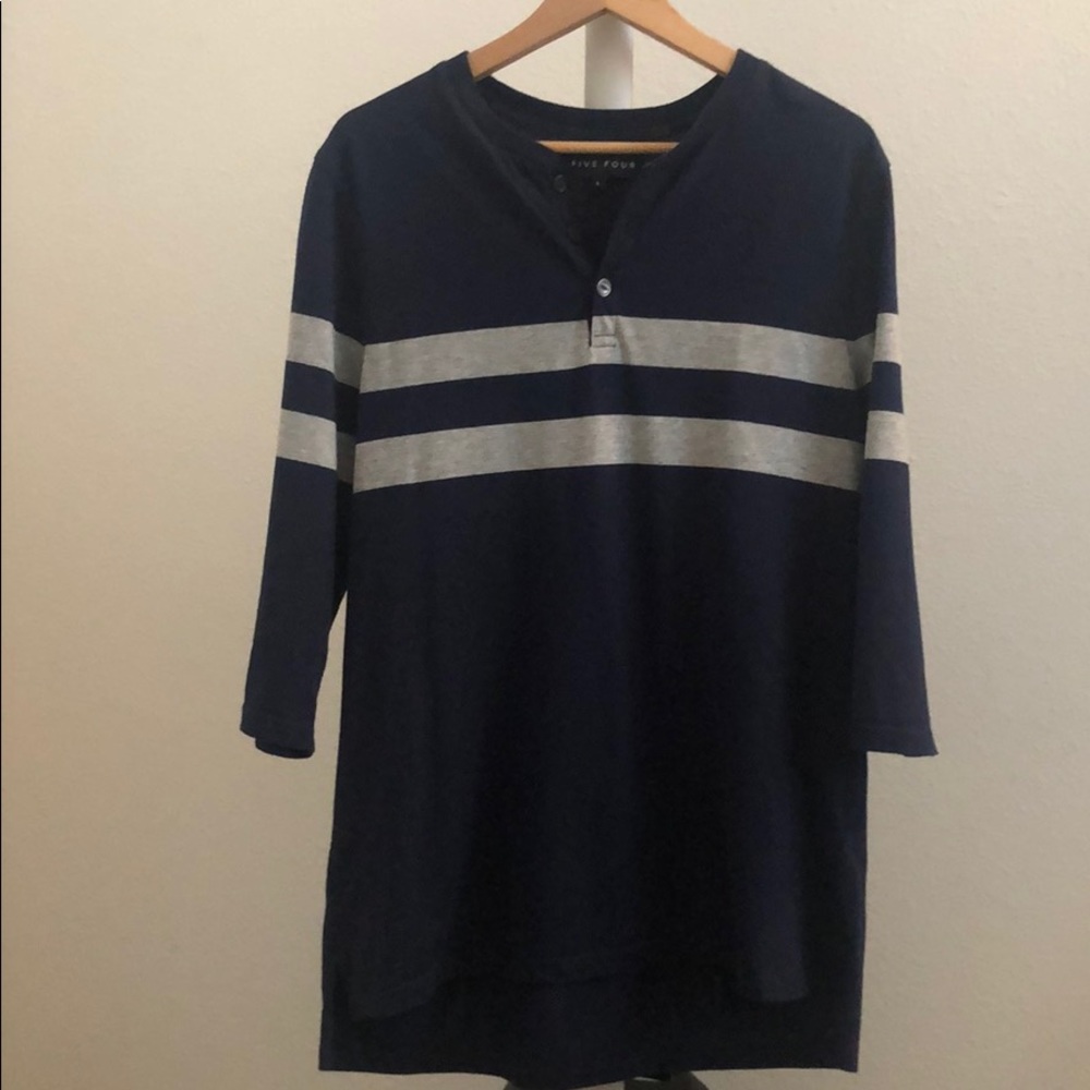 Men’s mid sleeve blue & grey top